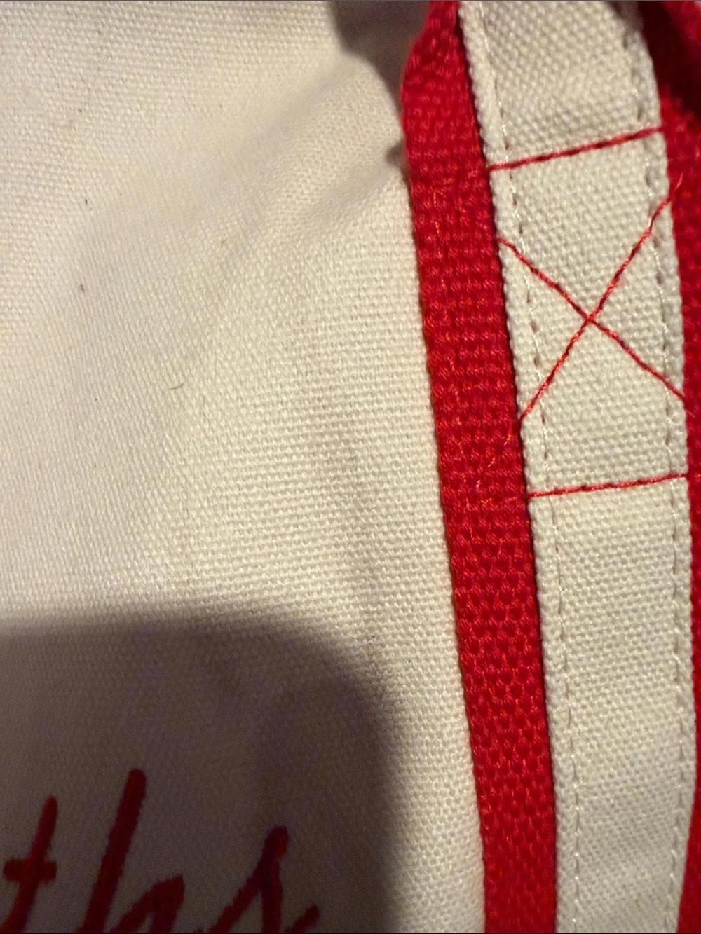 St Barths Canvas Tote Bag in Ivory and Red (Dave Matthew’s resort) - Picture 4 of 11